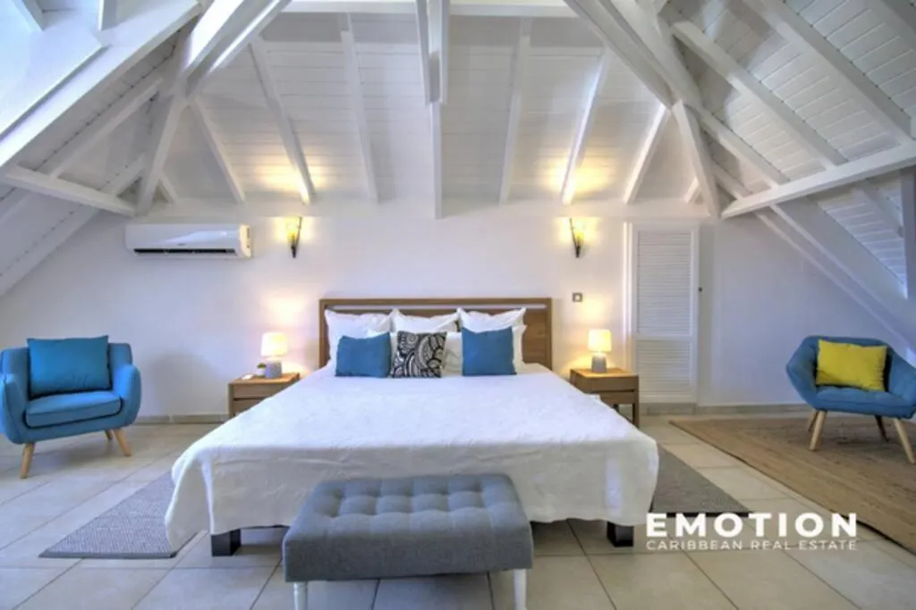 Appartement Duplex Face A La Mer Orient Bay Sint Maarten